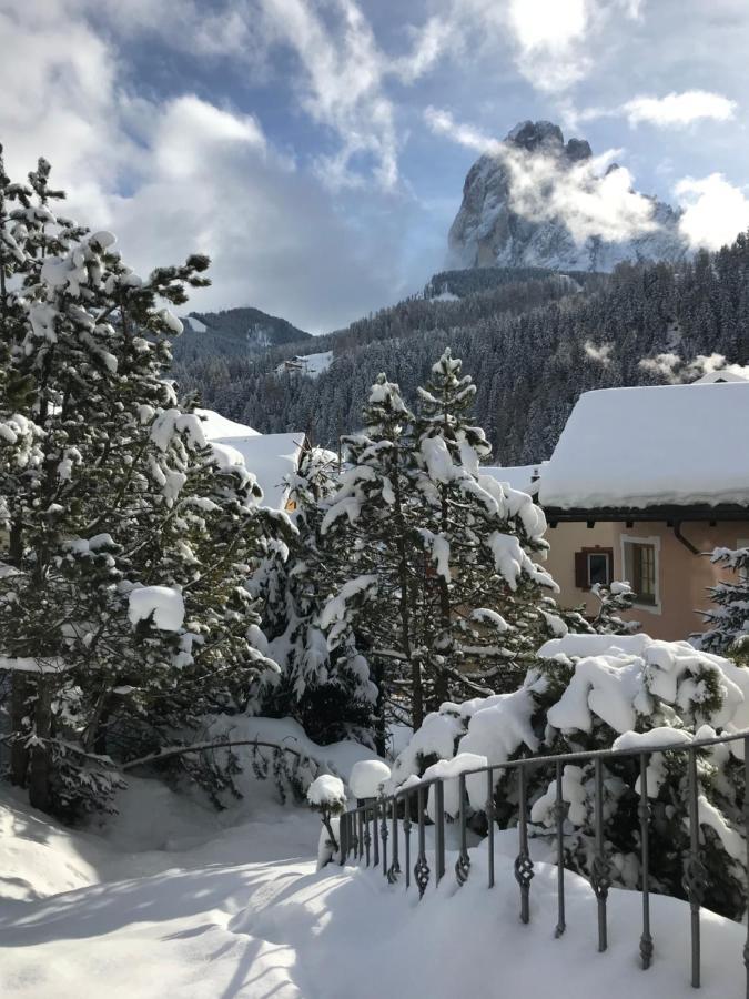 Charme Hotel Uridl Santa Cristina Val Gardena Eksteriør billede