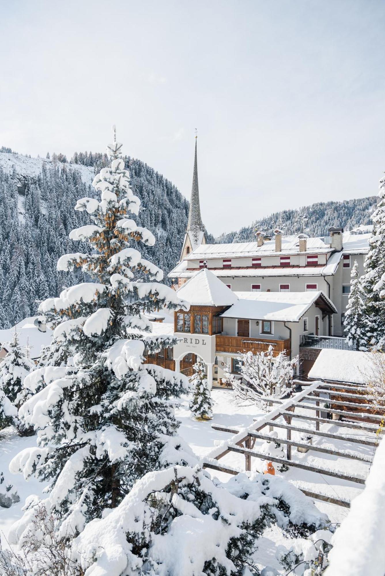 Charme Hotel Uridl Santa Cristina Val Gardena Eksteriør billede