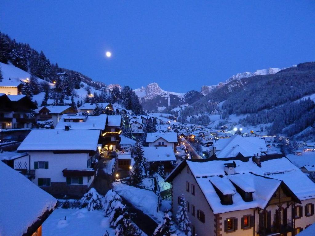 Charme Hotel Uridl Santa Cristina Val Gardena Værelse billede